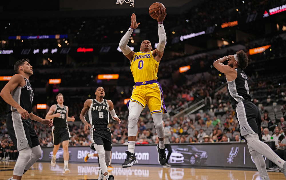  莎拉波娃赛事官方发布关键助攻新规，湖人争议不断！-爱游戏官网入口